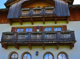 Appartamenti Stauderhof, hotel a Villabassa