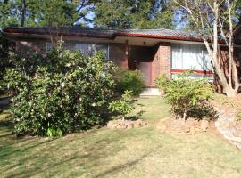 Azalea Cottage, Leura NSW Australia, hytte i Leura