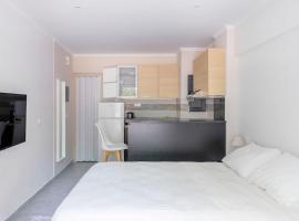 Voula's Secret Garden Studio