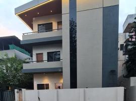 Galaxy Residency, hotell i Aurangabad