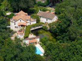 Moulin De Larcy, hotel with parking in Ribérac