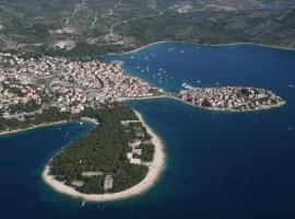 Apartments Jadran, Hotel in Primošten