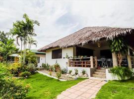 Gerty's Tourist Inn powered by Cocotel, cabana o cottage a Moalboal