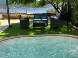 Ram Lake View, Bed & Breakfast in Mas'ade