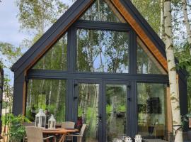 Jurajskie Stodoły z prywatną strefą SPA sauna i jacuzzi, khách sạn ở Częstochowa