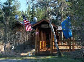 Moose Cabin, hotel with parking in Anchor Point