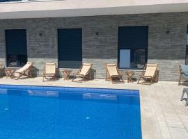 Elia Residence Rooms, Hotel in Bečići