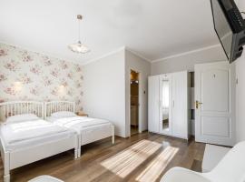 Pensiunea Bella, guest house in Arad