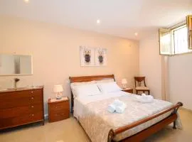 Home Paola