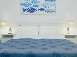 Seashell Guest House, hotel u gradu 'Torre Marino'