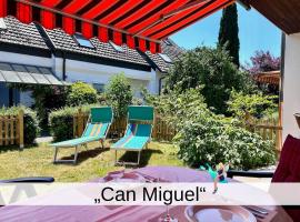 Ferienhaus Can Miguel - Urlaubsoase in ruhigem Wohngebiet, hotel in Lindau-Bodolz