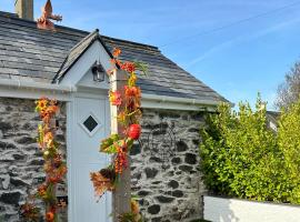 White Mermaid Cottage Anglesey Holidays, atostogų namelis mieste Newborough