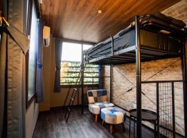 ๊ธฐ๋ฆฌ์๋ง์ ์์นํ ํธํ
InnCocoSumu? - Vacation STAY 03071v