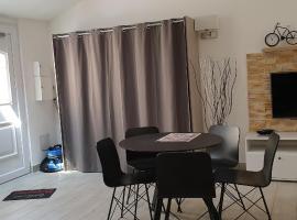 Studio calme, apartment in Mitry-Mory