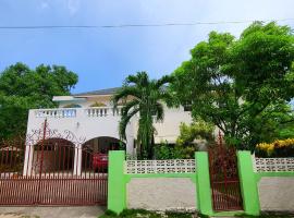Green's Palace Jamaica, loma-asunto kohteessa Oracabessa