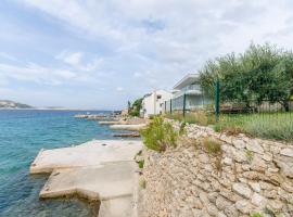 Apartments Seafront Jadranka