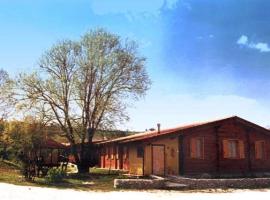 Agriturismo Il Mio Casale, hotel v destinaci Monte Colombo