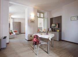 Residence Caffé Savona, apartamentų viešbutis mieste Alba