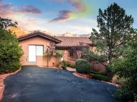 180º Red Rock Views, Central Location, 4 Bed 3 Bath