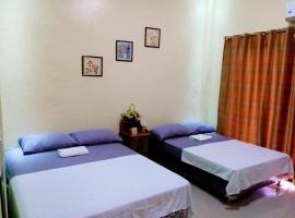 Rainbow Pension House, hotel u gradu Dipolog