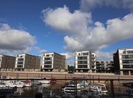 Allerinsel - Appartement am Celler Yachthafen, Ferienwohnung in Celle