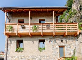 Green Chalet Scalotta - Nature Relax Lake View, cabin in Dervio
