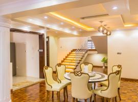 Nanyuki Likizo Castle, cottage ở Naro Moru