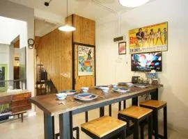 Knocknock 70s Home, 5R5B Jonker Parking Netflix KTV Coway BBQ