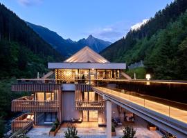 ZillergrundRock Luxury Mountain Resort, hotell Mayrhofenis
