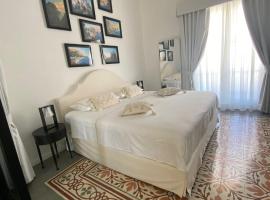 Top Central Suite, self catering accommodation in Capri