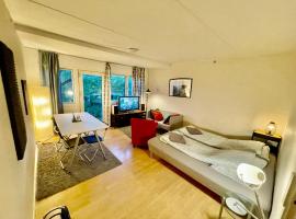 Whole Apartment 20 minutes from the city center, lejlighed i Søborg