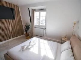 Typical Parisian Studio in Le Marais