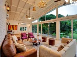 StayVista at Idyllic Farmhouse - A Glasshouse with Outdoor Pool