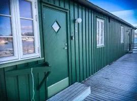 Kræmmervika Rorbuer - Rustic Cabins in Lofoten