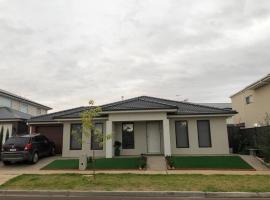 Happy House, Ferienhaus in Melton South