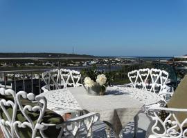 14 at Karee, hotell med parkering i Stilbaai