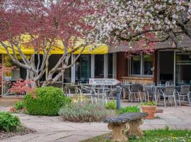 Charme Hôtel, Montbéliard Sud, Hotel mit Parkplatz in Montbéliard