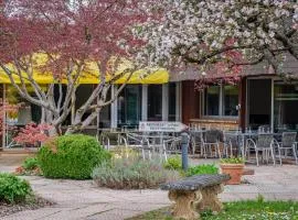 Charme Hôtel, Montbéliard Sud