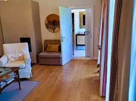 Cottage Steyr Mitte, ruhig, 2 Schlafzi, Carport, WLAN