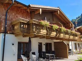 Hochalmbahnen Chalets Rauris 1-20 WE4, Maislaufeldweg 1r OG, apartman u gradu Rauris