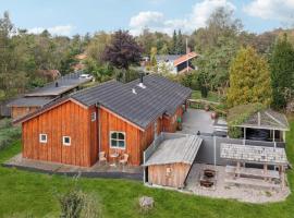 Lovely Home In Grlev With House A Panoramic View、Reersøのホテル