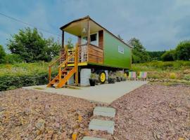 The Haycart, tapak perkhemahan di Tobar Pheadair
