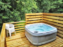 Kingfisher Lodge-HuntersMoon -Warminster-Longleat-Bath, hotel i Warminster