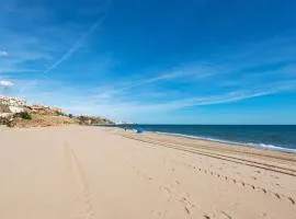 Madeinterranean Beach- Higueron Front Line Apartment