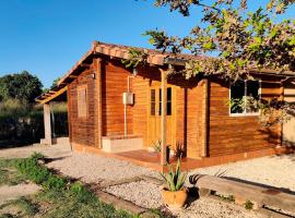 Casa Rural en Yeguada Vistabella., hotell med parkering i Enguera