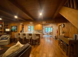 FamilyfunCabin, hotel s jacuzzi v destinaci Tahoma