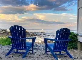 Perkins Cove Oceanfront Cottage