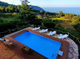 Villa Lina Casa Vacanza: Caronia'da bir ucuz otel