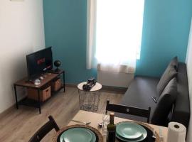 Superbe appartement meublé refait à neuf Tricastin, apartamento en Pierrelatte