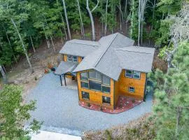 Cozy cabin in Ellijay, near Blue Ridge !
